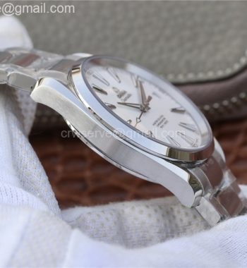 Aqua Terra 150M SS VSF White Textured Dial Silver Markers SS Bracelet A8500