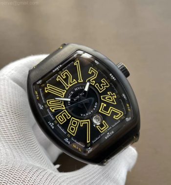 Size：54mm x 44mm x 13.5mm Movement：Japanese Miyota 9015 Automatic at 28800vph Functions：Hours, minutes, seconds and date display Case：DLC plated solid 316L stainless steel case Crystal：Scratch-proof sapphire crystal Dial：Black textured dial Strap：Black rubber strap Clasp：Deployant clasp