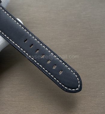 PAM 1662 Satin-polished Ti VSF Edition Black Kevlar Composite Strap P.9010