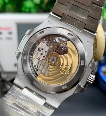 Size: 40mm x 8.5mm Movement: Japanese Miyota 9015 Automatic at 28800vph clone to the genuine movement, the best looking PP324CS Movement Functions: Hours, minutes, seconds and date display Case: 1:1 replicated solid 316L stainless steel case (There are many versions with the wrong case construction with a separate bezel and case due to the difficulty of polishing the side profile. However, PPF made a breakthrough to make them all in one case with Crystal: Scratch-proof sapphire crystal with AR coating Dial: Full diamonds dial Bezel: Full pave diamonds bezel Strap: Full paved diamonds bracelet Clasp: Deployant clasp