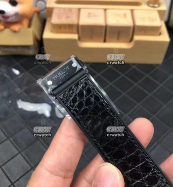 Classic Fusion 42mm Real Black Ceramic GSF Black Dial Black Gummy Strap SW300