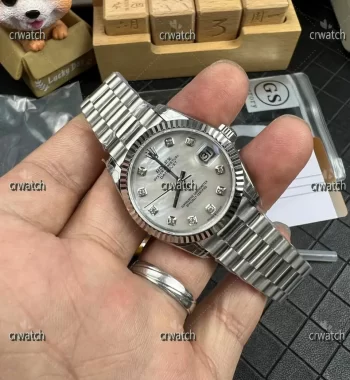Datejust 31mm SS GSF Fluted Bezel Mica Dial Jubilee A2824