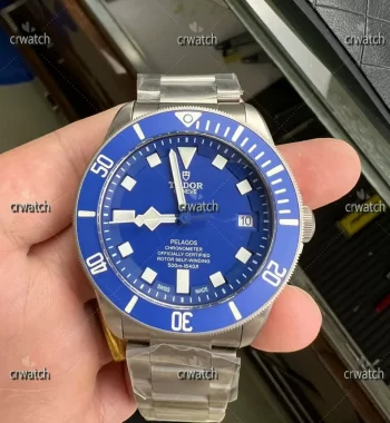 Blue Pelagos XF V5 Edition Titanium Bracelet A2824